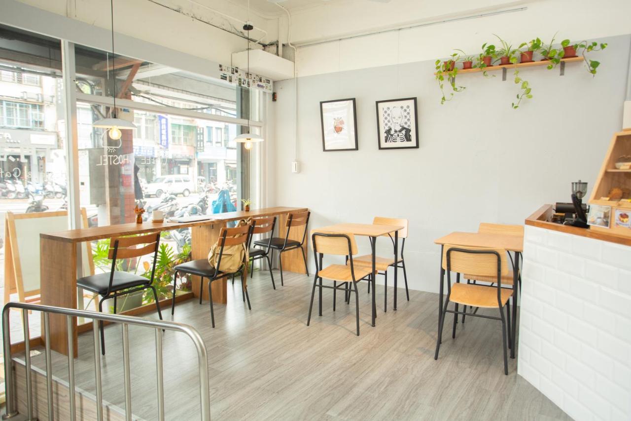 Corner Hostel & Cafe Taipei Exterior foto