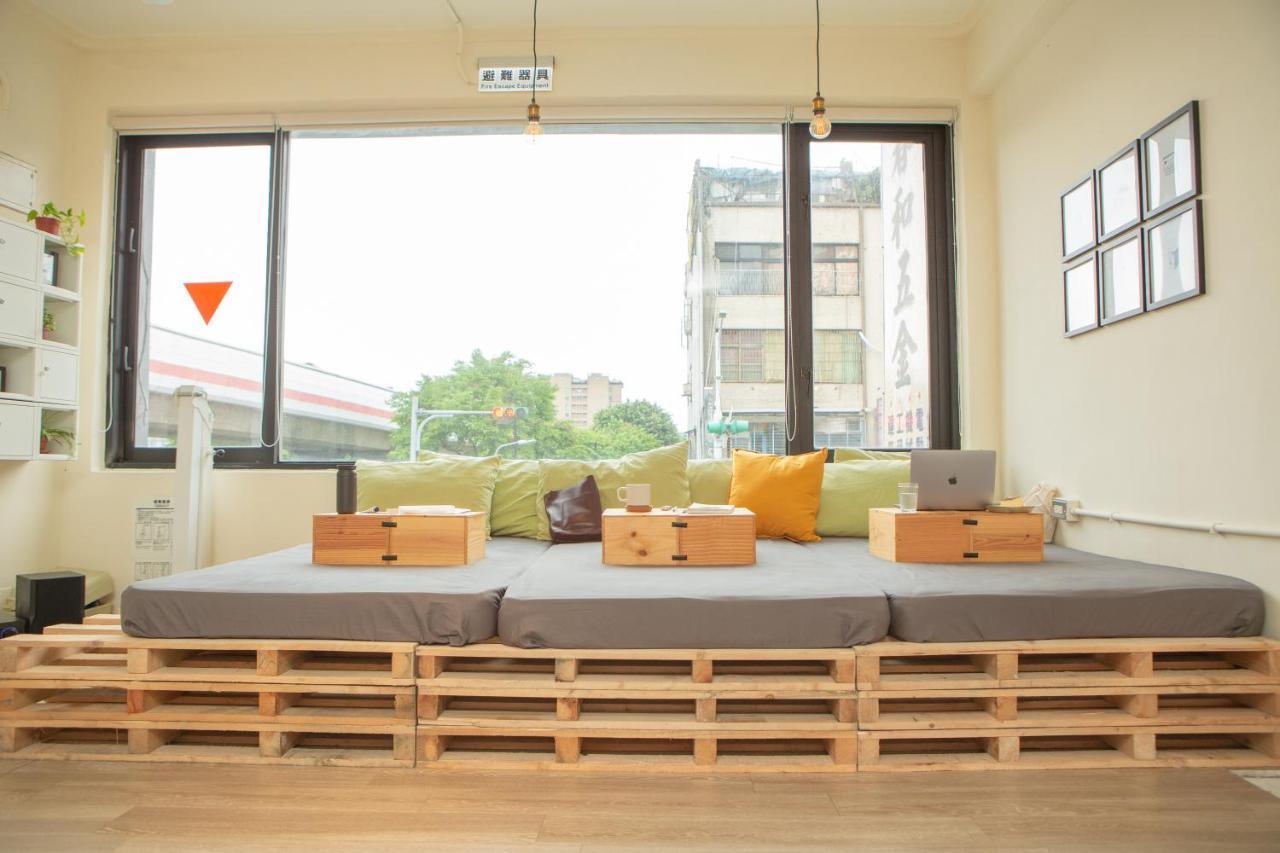 Corner Hostel & Cafe Taipei Exterior foto